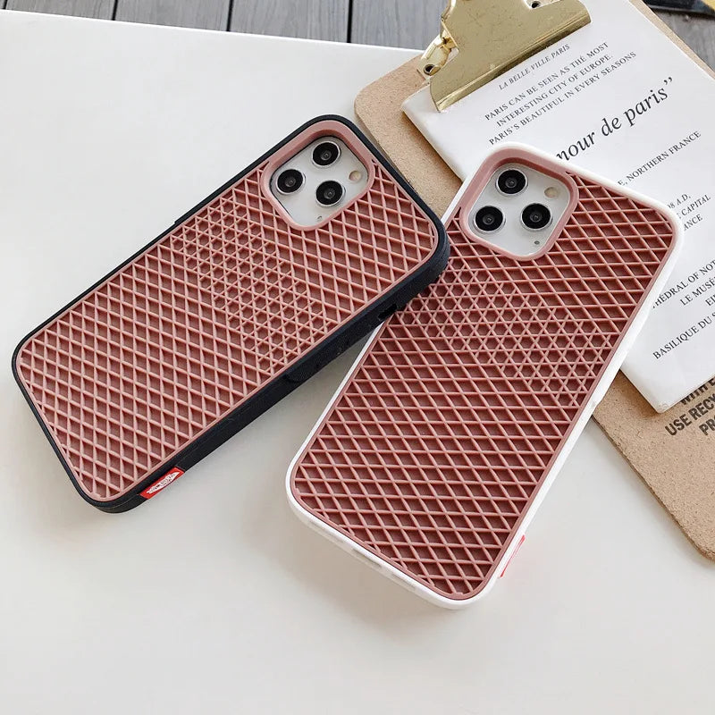 Waffle Shoe Sole Phone Case For iPhone 17 16 15 14 13 12 11 Pro Max Plus Mini X XR XS 6 7 8 Cases Silicone Back-Van-case Cover
