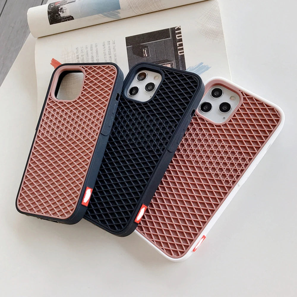 Waffle Shoe Sole Phone Case For iPhone 17 16 15 14 13 12 11 Pro Max Plus Mini X XR XS 6 7 8 Cases Silicone Back-Van-case Cover