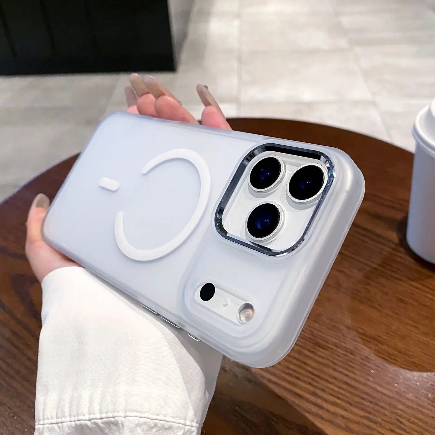 High Quality Magnetic Multicolored Style Phone Case For iPhone 17 16 15 14 13 Pro Max Plus Anti-drop Anti-slip Protective Case