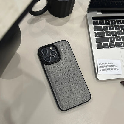 Luxury Simple Leather Phone Case For iPhone 15 Pro 11 12 13 14 Pro Max 14pro Cover Shockproof Silicone Cases For Men Women Funda