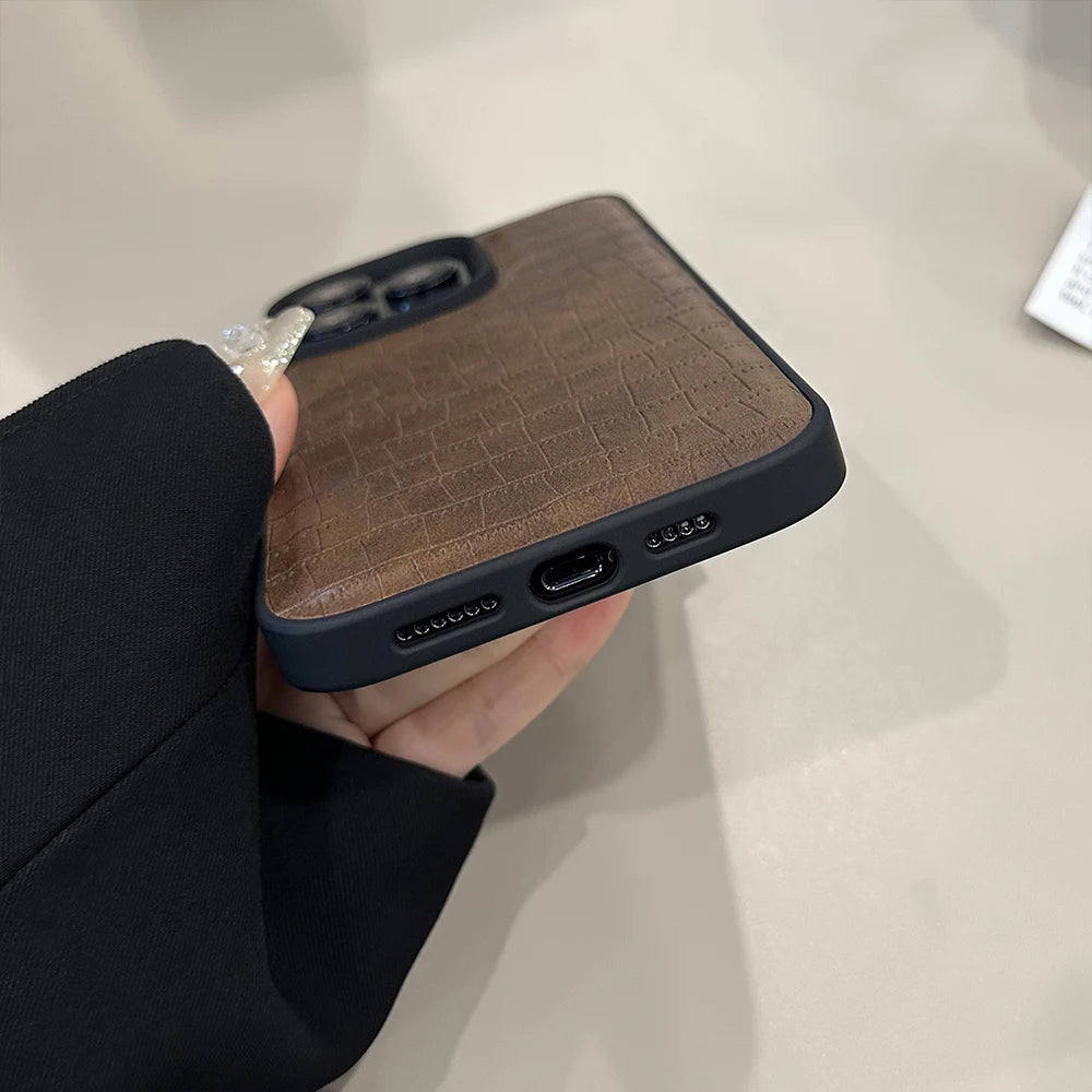 Luxury Simple Leather Phone Case For iPhone 15 Pro 11 12 13 14 Pro Max 14pro Cover Shockproof Silicone Cases For Men Women Funda