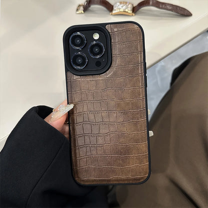 Luxury Simple Leather Phone Case For iPhone 15 Pro 11 12 13 14 Pro Max 14pro Cover Shockproof Silicone Cases For Men Women Funda